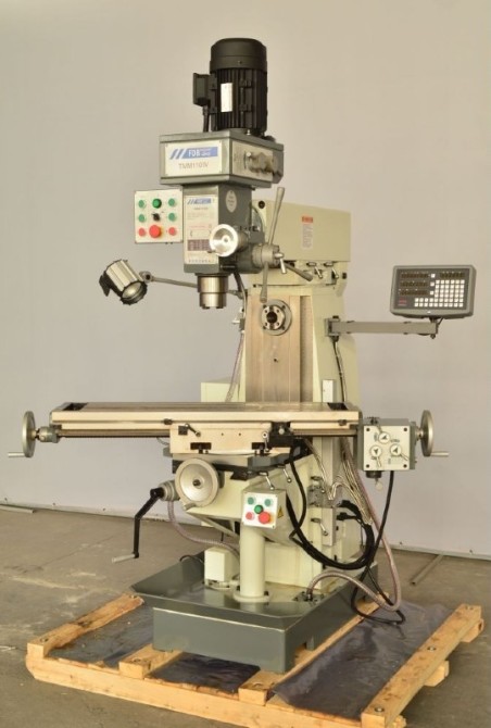 Фрезерный станок по металлу FDB Maschinen TMM110W (827200)