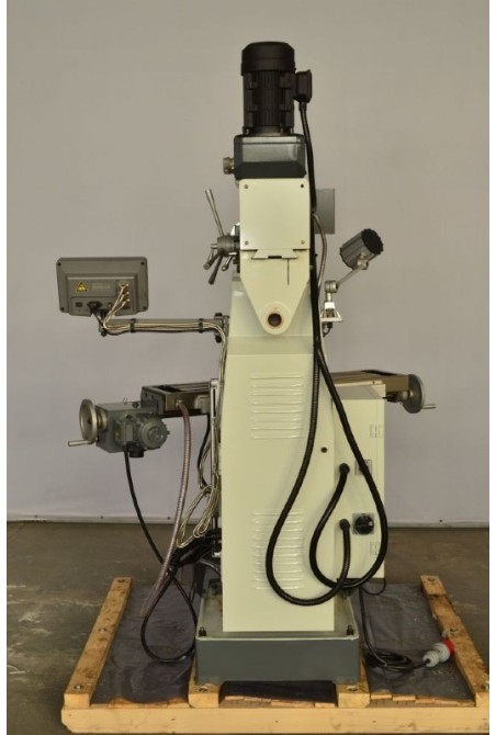 Фрезерный станок по металлу FDB Maschinen TMM110W (827200)