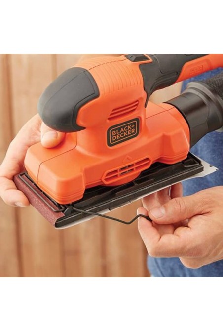 Шлифмашина BLACK&DECKER BEW220