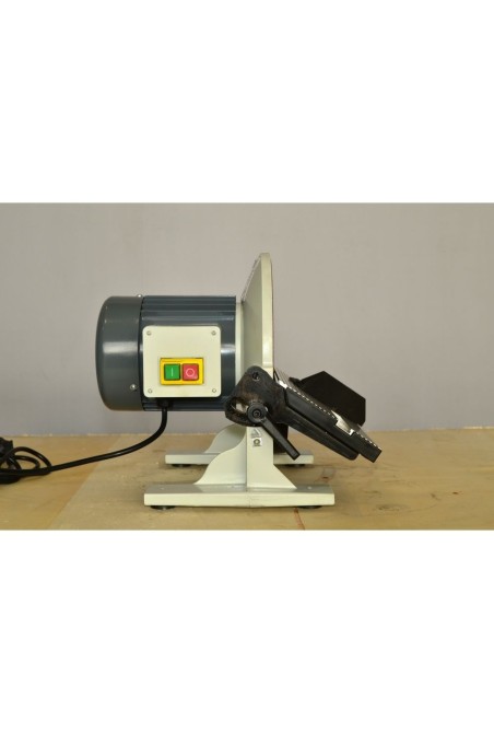 Пила циркулярна Einhell TC-CS 1400 (4330937)