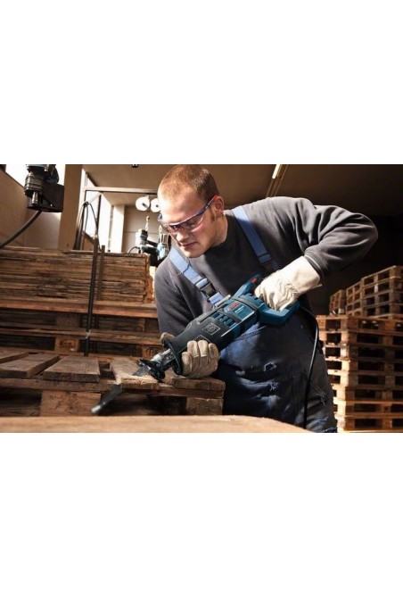 Пила сабельна BOSCH GSA 1300 PCE (060164E200)
