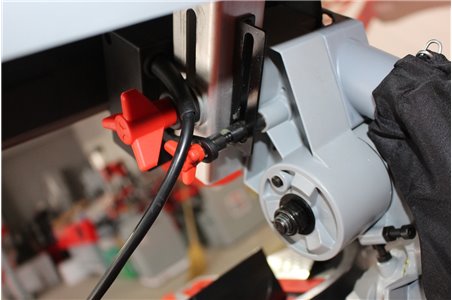 Пила торцовочно-циркулярная Holzmann TK 305 (TK305_230V)