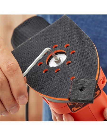Угловая шлифмашина BLACK&DECKER KG1202