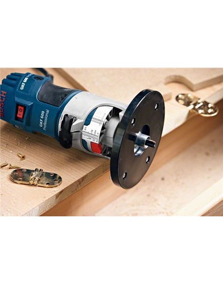 Фрезер BOSCH GKF 600 Professional (060160A100)